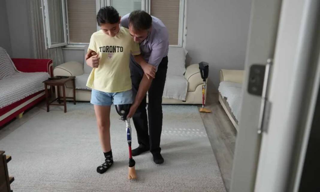 Antalya’da Özge Büyük Umutlarla Okula Başladı 6